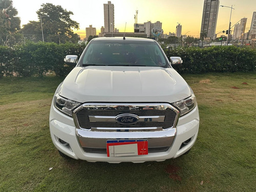Ford Ranger 3.2 Xlt Cab. Dupla 4x4 Aut. 4p
