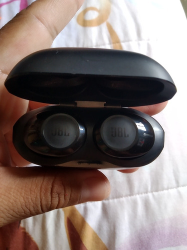 Audifonos Jbl Tune 120 Tws (Usado)