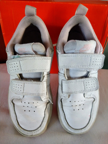 Zapatilla Blancas Y Rosa Con Velcro Niña Nike Talle 28