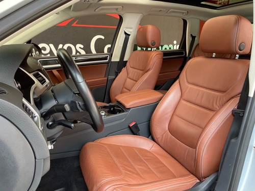 Imagen 9 de 15 de Vw Touareg Td 2016 Piel Qcp Gps Dvd 4x4 Unico Dueño