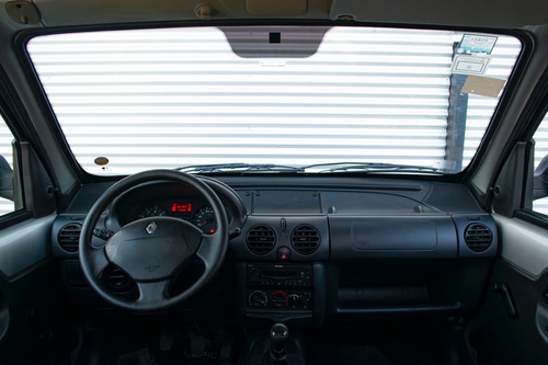 Renault Kangoo Ph3 Confort 1.6 1p Griff Cars