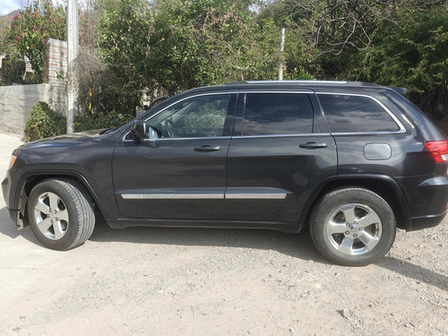 Jeep Grand Cherokee Laredo V6 Lujo 4x2 At
