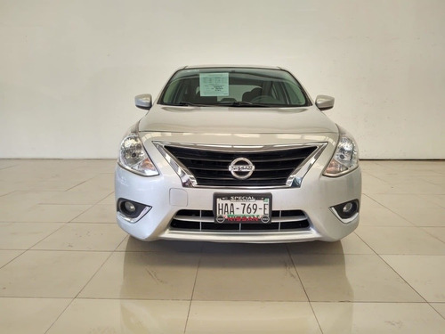 Imagen 8 de 14 de Nissan Versa Advance Ta