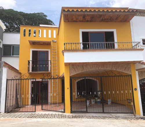Imagen 1 de 14 de Vendo Linda Casa En Fraccionamiento Residencial Los Cedros