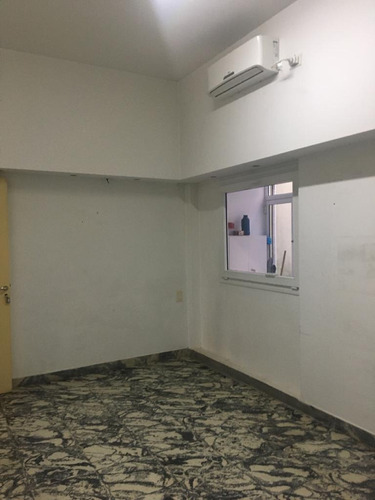 Imagen 4 de 5 de Local Centrico En Alquiler, Mitre 537, Lujan