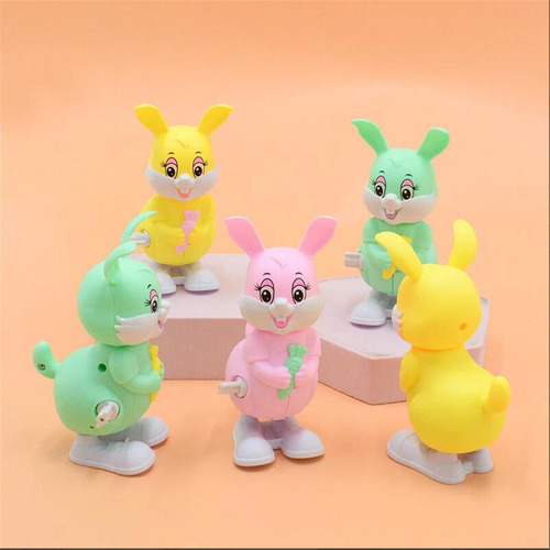 Los Niños De My Toys Se Levantan Y Saltan Conejitos, Animale