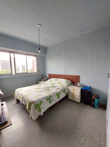 Imagen 9 de 17 de Departamento De Tres Ambientes Al Frente Con Vista Abierta