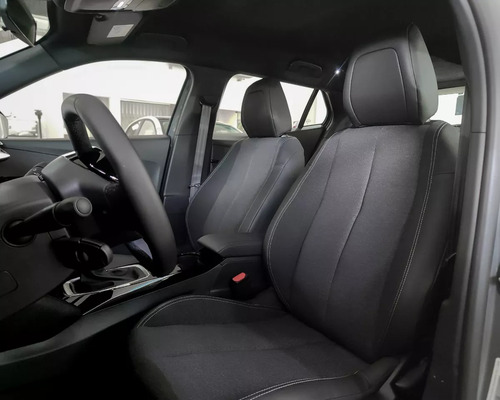 Peugeot 2008 1.0T Allure