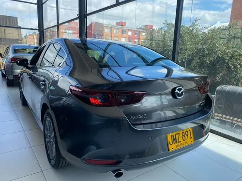 Mazda 3 2.0 Touring Mt