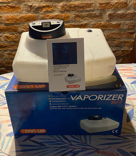 Humidificador Vaporizador De Ambiente Sanup 3077 Apto Aceite