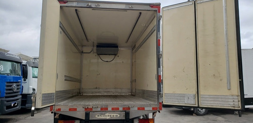 Mb 815 14 Baú Refrigerado