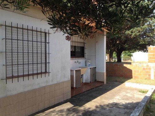 Imagen 5 de 17 de Chalet 8 Personas, 3 Dormitorios, Parrilla, Entrada De Auto, 400 Metros De La Playa, Mar Del Tuyú / Santa Teresita, La Costa