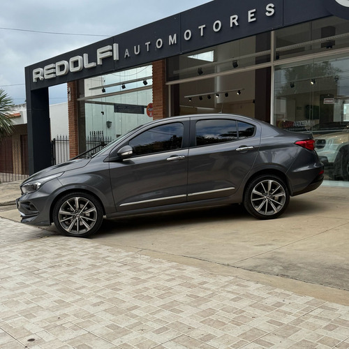 Fiat Cronos 1.8 16v Precision