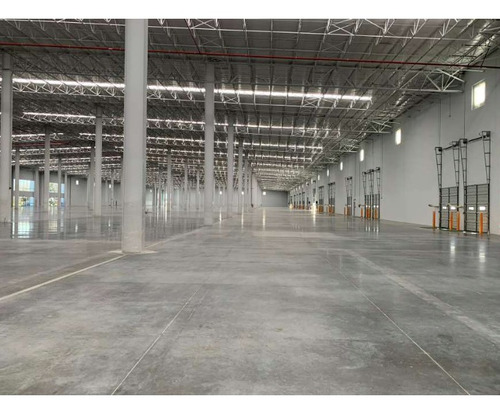 Imagen 7 de 10 de Nave Industrial Clase A En Renta Toluca