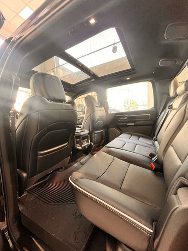 RAM 1500 3.0 Laramie 4X4 At8