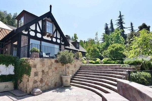 Imagen 2 de 30 de Espectacular Casa En Arriendo En Lo Curro