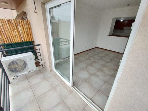 Alquiler Monoambiente Balcón V Luro Amenities