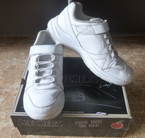 Zapatos Escolares Blancos Deportivos Skechers Usados