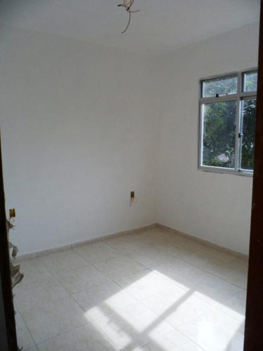 Imagem 8 de 12 de Casas Duplex - Ambai/nova Iguaçu.casa 2 Quartos, 2 Banheiros E Garagem. - Ca00401 - 32690337