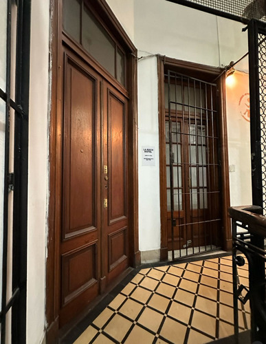 Venta Piso A Refaccionar Callao 300. Financia!