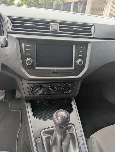 Seat Arona 1.6 Reference
