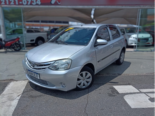 Toyota Etios 1.3 16v X 5p