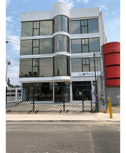 Edificio En Renta En La Recta A Cholula