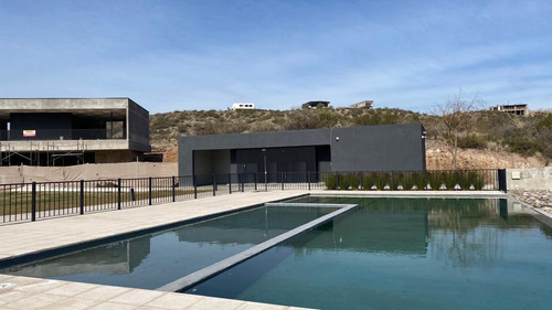Venta | Terreno | Barrio Aguaribay | Valle | Chacras De Coria | Mendoza