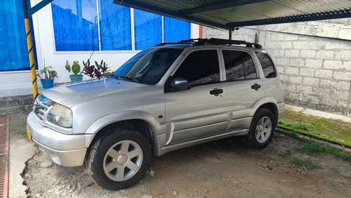 Chevrolet Grand Vitara 2.5 V6 Dohc