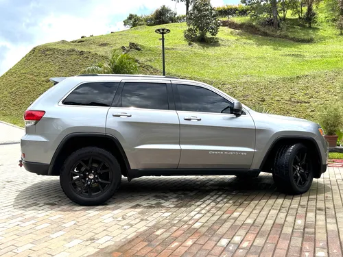 Jeep Grand Cherokee 3.6 Laredo