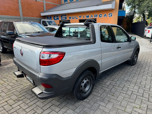 Fiat Strada 1.4 Hard Working Cab. Dupla Flex 3p