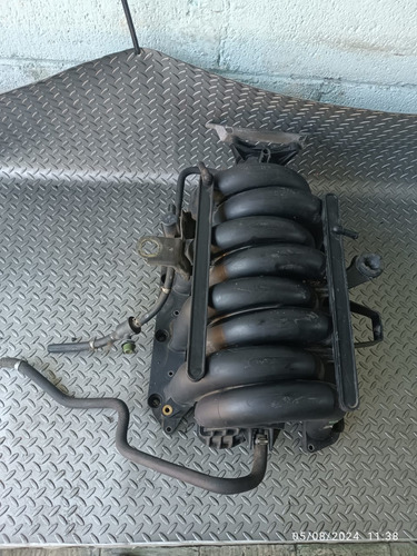 Múltiple De Admisión Motor 5.6 Nissan Qx56 Modelo 2010 (Usado)