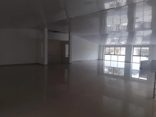 Local En Arriendo En Santa Mónica Residencial. Cod A6001
