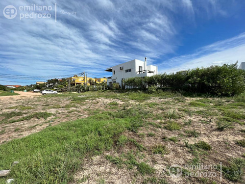 Venta De Terreno 1100m2 En Montoya Punta Del Este
