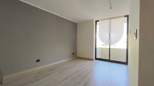 Edificio Colombia (1 Est. 1 Bod.) Piso 8