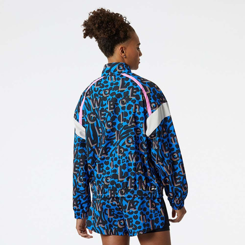 Campera Mujer New Balance Relentless Printed Woven Wj13173