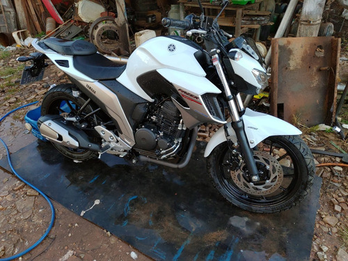 Yamaha Fz25