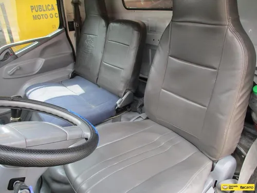 Furgon Mitsubishi Canter