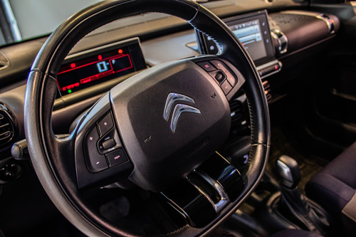 Citroën C4 Cactus 1.2 Puretech 110 At6 S&s Shine