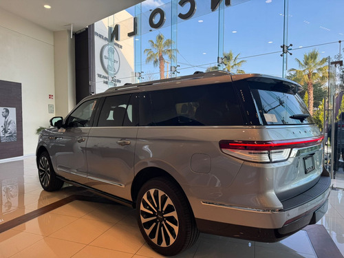 Lincoln Navigator L 2024