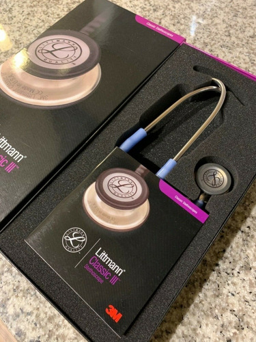 Imagen 2 de 3 de Stethoscope Littmann Classic Iii
