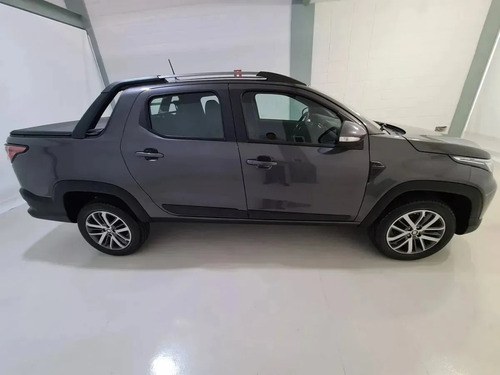 Imagen 11 de 25 de Fiat Strada Volcano Full 0km Permuta Llave Por Llave Usado B