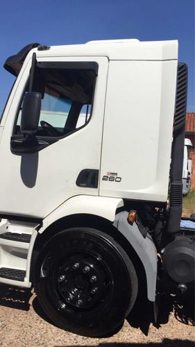 Imagem 2 de 8 de Volvo Volvo
