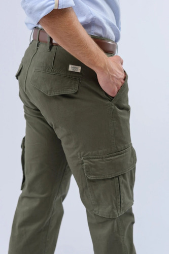 Pantalon Cargo Clasico Moreno