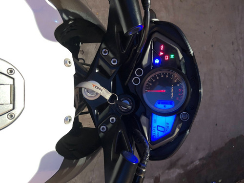 Imagen 8 de 15 de Bajaj Rouser Ns 200
