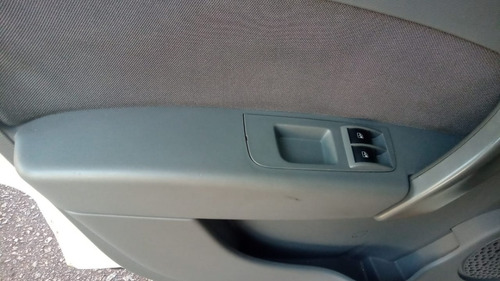 Fiat Palio 2013 1.0 Attractive Flex 5p