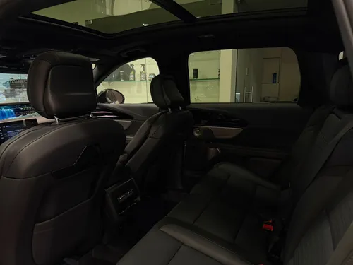 Lincoln Nautilus Jet Black Hibrida 2025