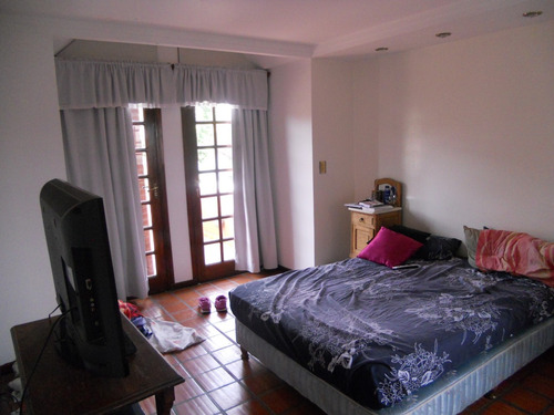 Imagen 11 de 14 de Unico Chalet En Venta, En Barrio San Rafael, Mar De Ajo