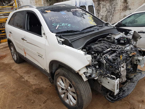 Imagem 7 de 11 de Sucata Kia Sorento 3.5 4x4 2015- Retirada De Peças