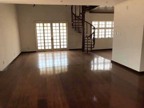 Imagem 8 de 14 de Casa Nova Em Estilo Normando / Piracaia Ca-508